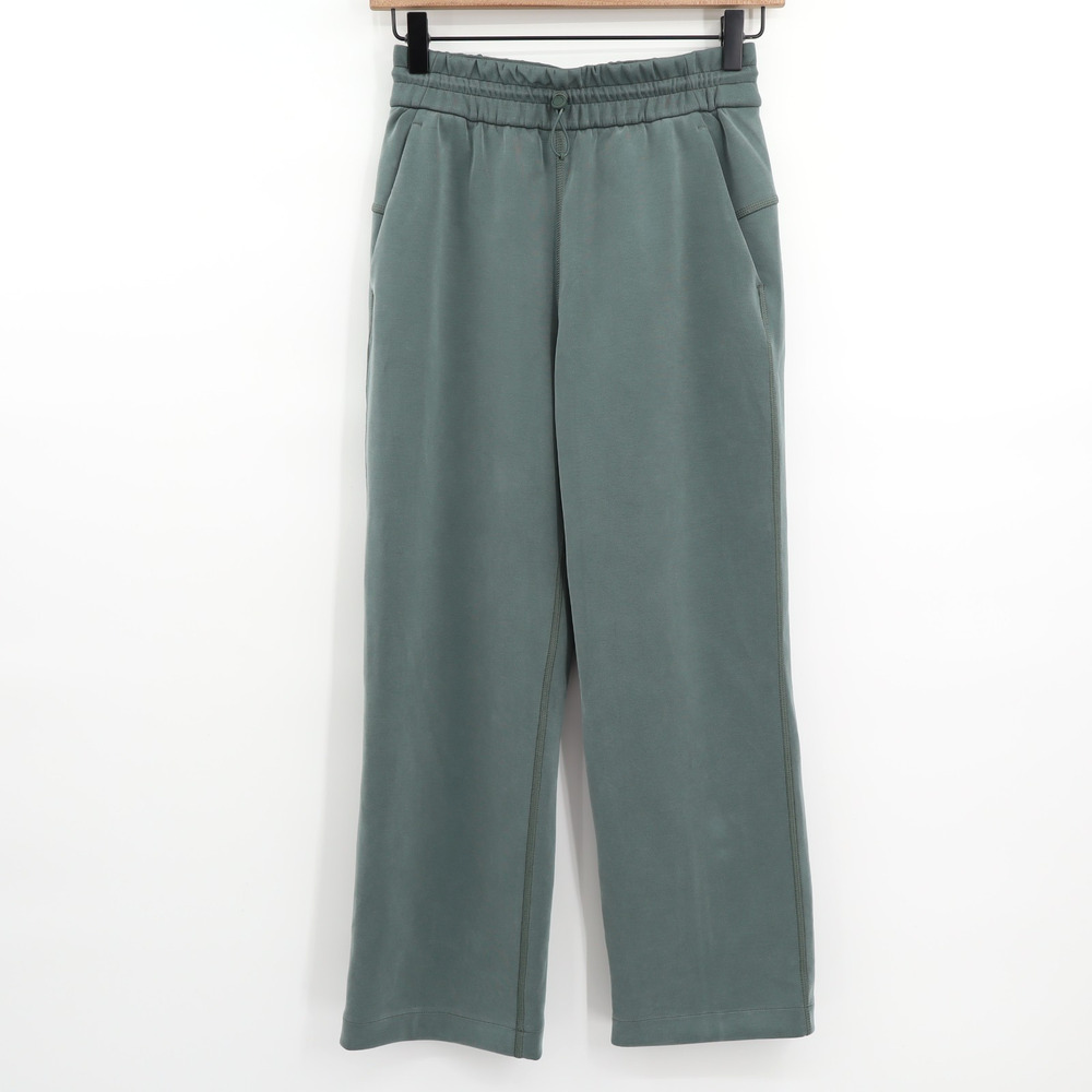 Lululemon NWT Women's Sz 2 Softstreme High Rise Straight Leg Crop Smoked Spruce